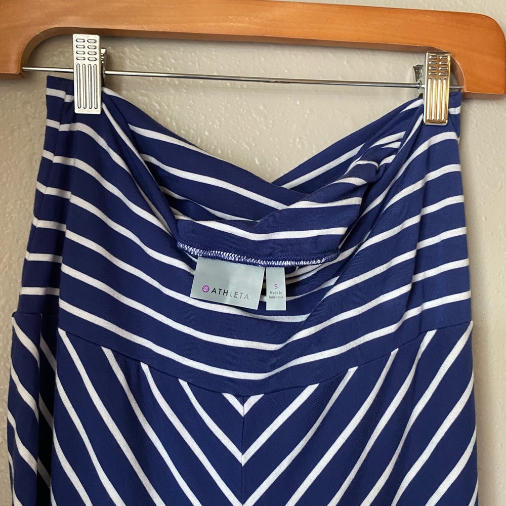 ATHLETA FLOOR LENGTH SKIRT SPLIT LEG NAVY SMALL